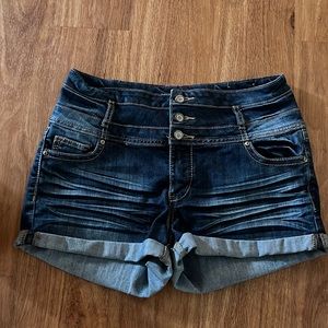 1st Kiss high waisted stretch jean shorts